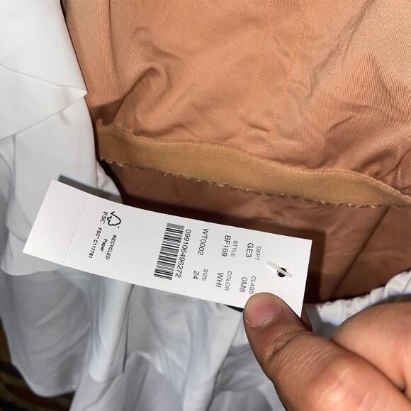 New J. Crew White Ruffle Scoop Back One-Piece Swim Bathing Suit Women's Size 24 - Picture 5 of 6